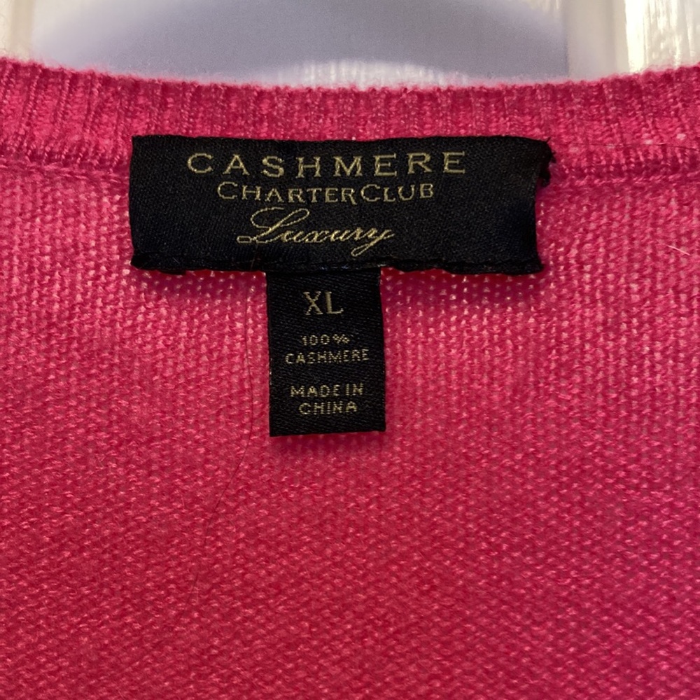 Charter Club Luxury cashmere v-neck hot pink sweater; XL - Picture 2 of 5